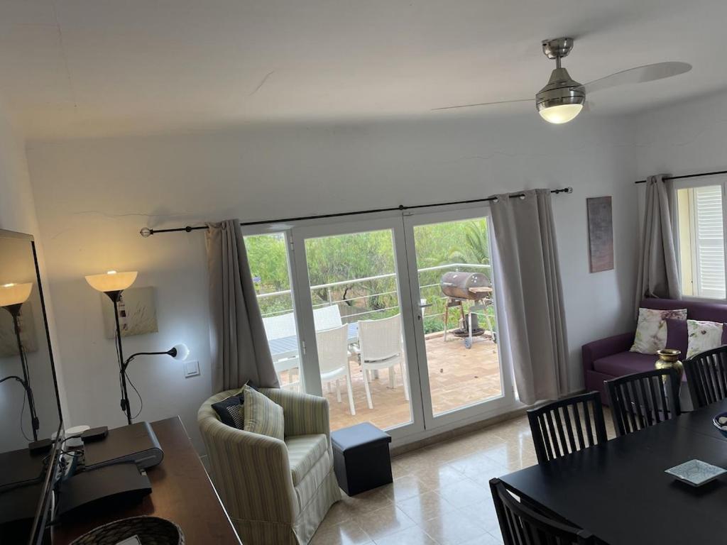 Сasa de vacaciones Port D'andratx Beautiful House, Swimming Pool & Jacuzzi 10-22 People